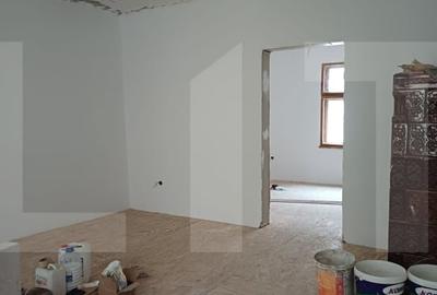 Casa de vanzare cu  2 camere ,Curtea41 - Tg Secuiesc, zona centrale - 6
