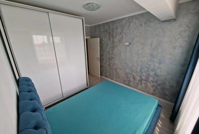 Proprietar Apartament 3 camere mobilat utilat la cheie.