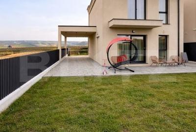 Casă cu 4 camere în Lisaura