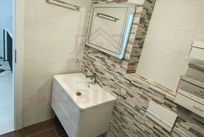 VILĂ TIP TRIPLEX/ LA CHEIE/ ÎN CARANSEBEȘ/,JUD.C-S COMISION 0% - 23