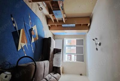 Apartament cu 4 camere decomandat în Central - 2