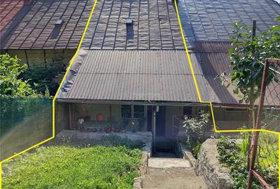 Casă cu 4 camere cu Teren 160 Mp în Anina - 11