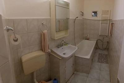 Ofer spre inchiriere garsoniera conf. I, zona Aeroportului - 3