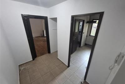 Favorit-Gh Lazar, 3 camere, parter cu centrala proprie - 2