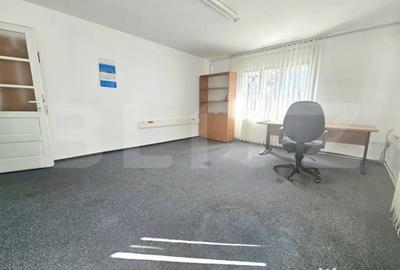 Casă cu 6 camere cu Teren 300 Mp în Central - 2