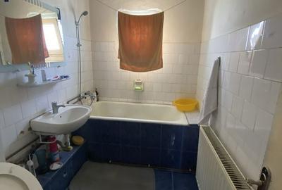 Apartament cu 3 camere decomandat în Trivale - 8
