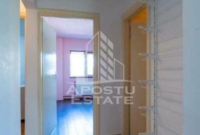 Apartament cu 3 camere decomandat, mobilat în Girocului - 2