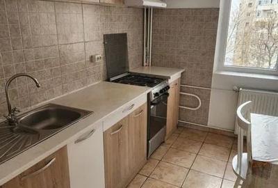 AP. 3 CAMERE P-TA MUNCII, LOC PARCARE, BLOC REABILITAT, METROU 2 MIN - 4