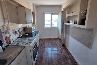 Apartament cu 2 camere decomandat în Central - 3