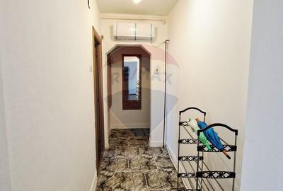 Inchiriere Apartament 2 camere, semidecomandat, zona Lebada - 4