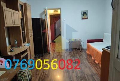 Garsoniera. etaj 2, Mobilata si Utilata, Hipodrom - Sala Pol - 3