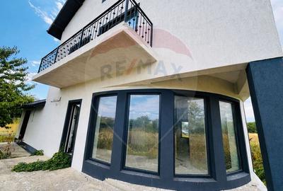 Casă cu 8 camere cu Teren 520 Mp în Săftica - 22