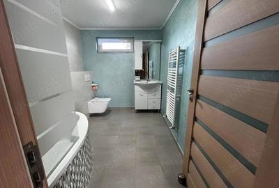 Casă cu 4 camere cu Teren 4472 Mp în Central - 3