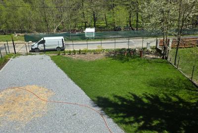 Casă cu 4 camere în Central - 1