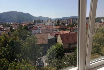 Apartament cu 3 camere decomandat, mobilat în Central - 19