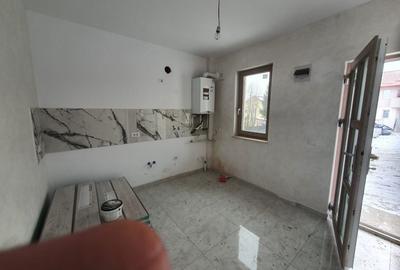 Apartament cu 3 camere semidecomandat în Păcurari - 9