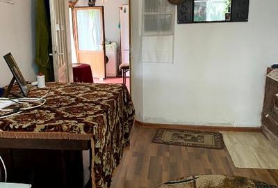 Casa traditionala de vanzare - ideala pentru familie mica sau retragerea la tara Casa traditionala de vanzare - ideala pentru familie mica sau retragerea la tara - 6