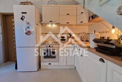 Casa moderna, de inchiriat, cu 3 camere, 2 bai, terasa - 4