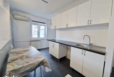 Apartament cu 3 camere decomandat în Tei - 4