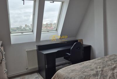 Apartament cu 2 camere decomandat în Podul de Piatră - 2