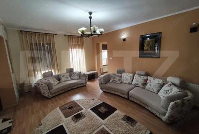 Casă cu 4 camere cu Teren 2700 Mp în Cihei - 13