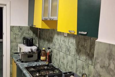 Zona Kiriac,decomandat - 12