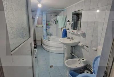 Casă cu 4 camere cu Teren 9700 Mp în Baisa - 1
