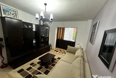 Apartament cu 2 camere decomandat în Astra