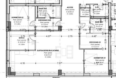 Apartament cu 4 camere decomandat în Central