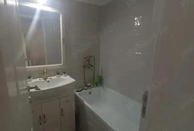 Casă cu 3 camere în Palazu Mare - 3