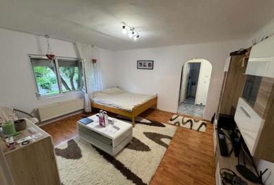 Apartament cu 2 camere nedecomandat în Micro 16 - 7