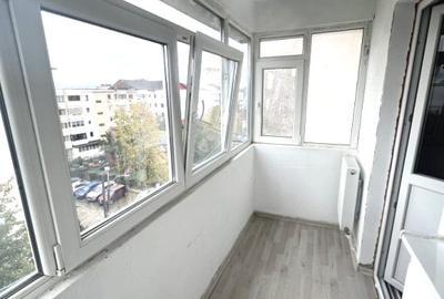 Garsoniera decomandata, Centru - 7