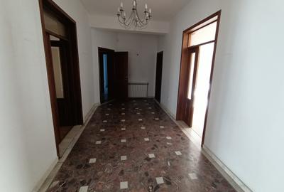 Parter in vila pentru birou zona Gara de Nord - 6