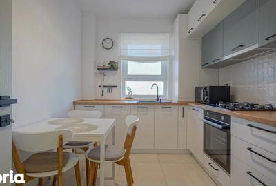 Apartament cu 2 camere decomandat în Tractorul - 14