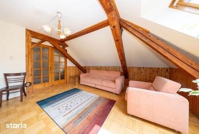 Apartament cu 3 camere în Tractorul