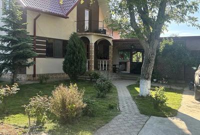 Casă cu Teren 1000 Mp în Prisăcani - 1