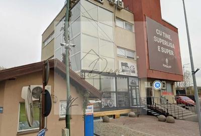 Birou, de 105 mp, în Central
