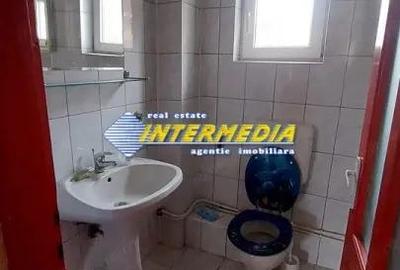 Casă cu Teren 600 Mp în Cetate - 8