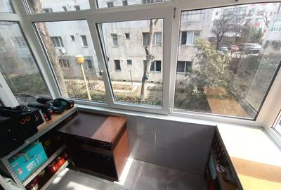 Apartament cu 3 camere semidecomandat în Casa de Cultură - 1