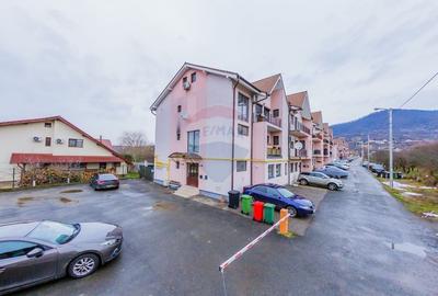 Apartament pe 2 niveluri de vânzare Victoriei - 1