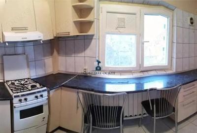 Garsonieră decomandată, mobilată în Berceni