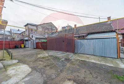 Garsonieră decomandată în P-ța Gării