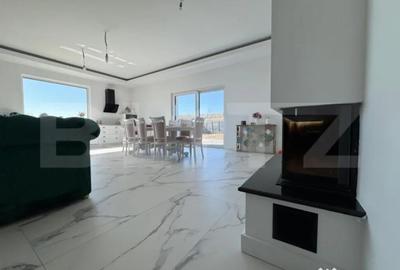 Casă cu 4 camere cu Canalizare în Central - 2