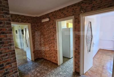 Apartament cu 4 camere decomandat în Central - 7