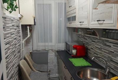 Vand apartament 2 camere - 2