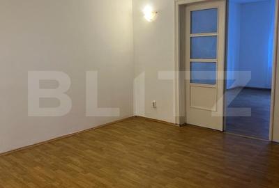 Casă individuală cu 4 camere cu Canalizare în Schei - 11