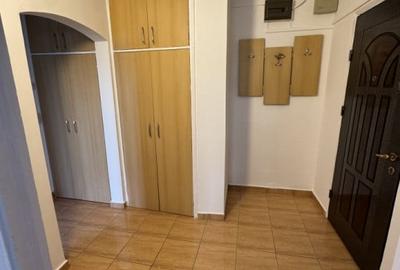 Apartament 2 camere, etaj 2, Republicii - 7