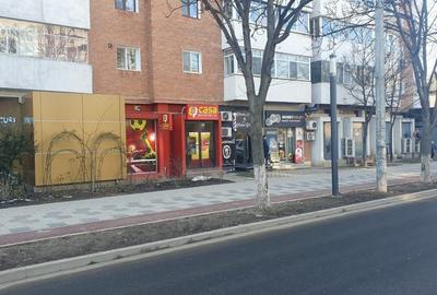 Spațiu comercial, de 55 mp, în Central - 7