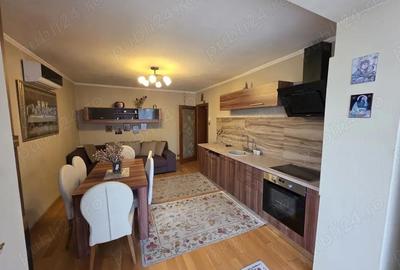 Vand apartament 3 camere cu garaj Cuza-Voda - 6