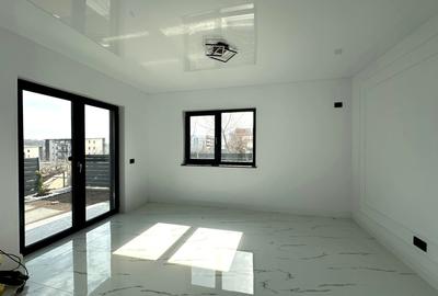 Duplex cu 4 camere cu Canalizare în Popas Păcurari - 8